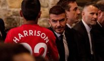 Lễ tang Eric: Cựu sao Manchester United bày tỏ niềm tiếc thương