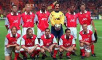 Nhìn lại Arsenal 1998-1999: Vụn vỡ cú đúp lịch sử